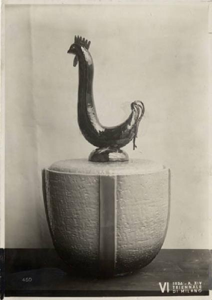 VI Triennale - Sezione dell'E.N.A.P.I. - Ceramiche - Vaso in ceramica