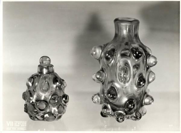 VII Triennale - Mostra dei metalli e dei vetri - Produzione Venini - Vasi in vetro