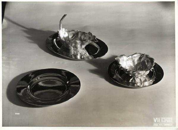 VII Triennale - Mostra dei metalli e dei vetri - Servizio d'argento per frutta di Corradi