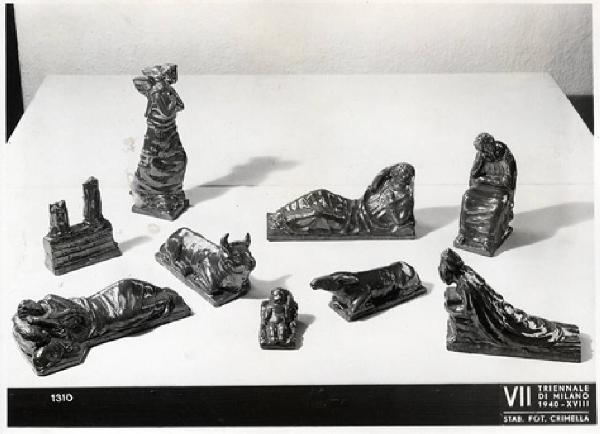 VII Triennale - Mostra dell'E.N.A.P.I. - Ceramica - Statuette in ceramica