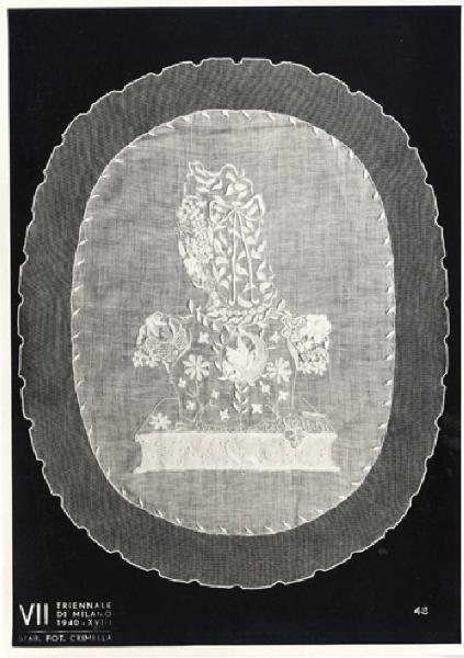 VII Triennale - Mostra dei tessuti e dei ricami - Sezione dei merletti e dei ricami - Centro ricamato di Ines Bignaschi