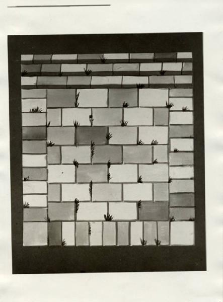 VII Triennale - Mostra dei tessuti e dei ricami - Sezione dei merletti e dei ricami - Disegno per ricamo di Piero Fornasetti