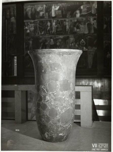 VII Triennale - Mostra della ceramica - Vaso in ceramica di Leone Fraquelli