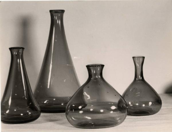 X Triennale - Mostra della C.N.A. (Compagnia Nazionale Artigiana) - Vasi di vetro verde
