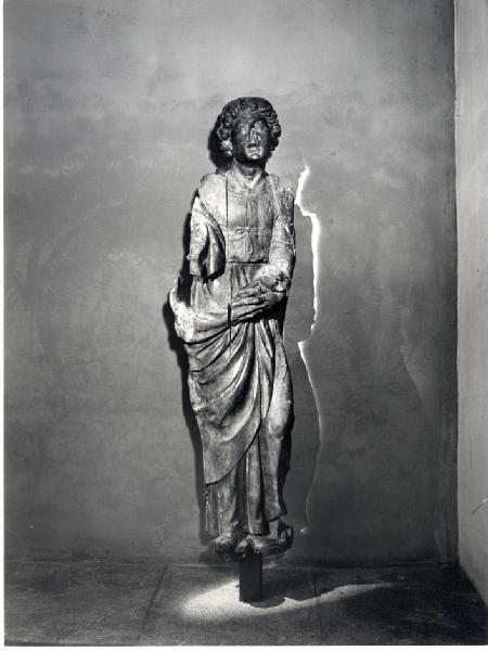 XI Triennale - Mostra di museologia - Scultura lignea del XV sec. raffigurante San Giovanni evangelista
