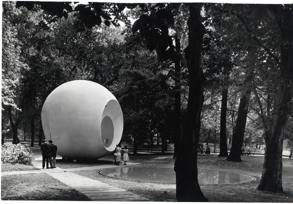 XI Triennale - Parco Sempione - Padiglione Finmare - Enrico Ciuti - Giulio Minoletti - Presentazione turbonave Leonerdo da Vinci