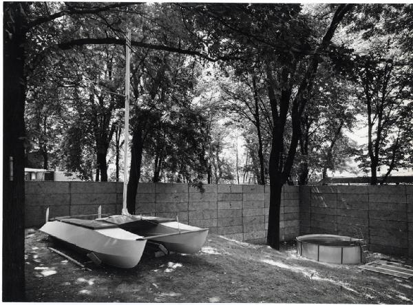 XIII Triennale - Parco Sempione: quarto spazio - Piscina "acqualine" - Biscafo T 13