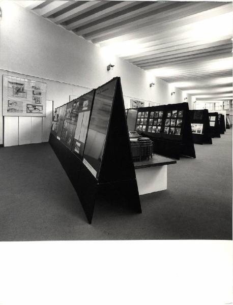 XVI Triennale - Secondo ciclo - Il progetto di architettura - Architetture italiane degli anni '70