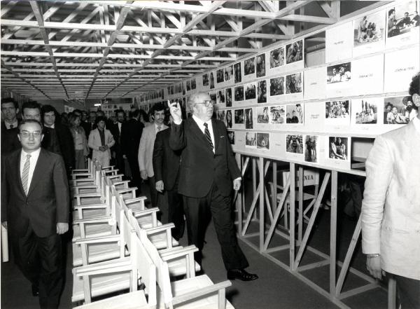 XVI Triennale - Secondo ciclo - Cerimoniale - Inaugurazione - Giovanni Spadolini - Carlo Tognoli