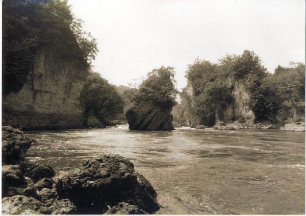 XVIII Triennale - Interventi complementari - Per un museo d'area dell'archeologia industriale del medio corso dell'Adda. Un progetto per il territorio - Fiume Adda