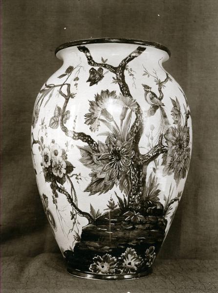 II Biennale - Sezione ligure - Vaso in ceramica de La casa dell'Arte
