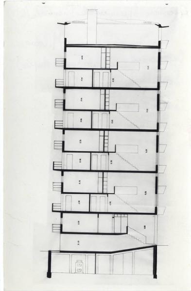 IX Triennale - Quartiere sperimentale della Triennale di Milano (QT8) - Sezione trasversale del progetto di casa giardino di Piero Bottoni e Mario Pucci