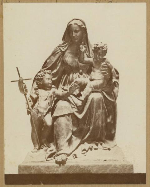 Begarelli, Antonio - Madonna con Bambino e san Giovannino detta "Madonna di Piazza" - Scultura in terracotta - Modena