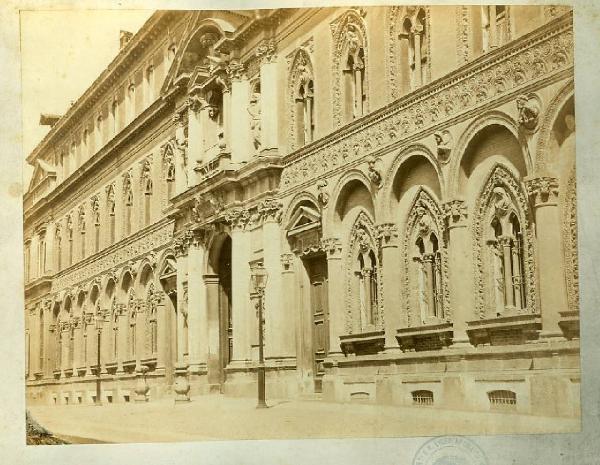 Milano - Ospedale Maggiore (oggi Università Statale) - Esterno - Facciata - Ingresso