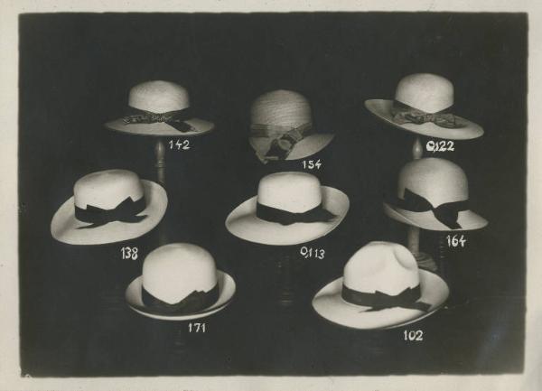 Forniture per l'Istituto dei Ciechi di Milano - Cappelli del cappellificio Langal di Monza