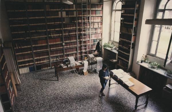 Istituto dei Ciechi di Milano - Biblioteca - Interno - Panoramica sulla stanza