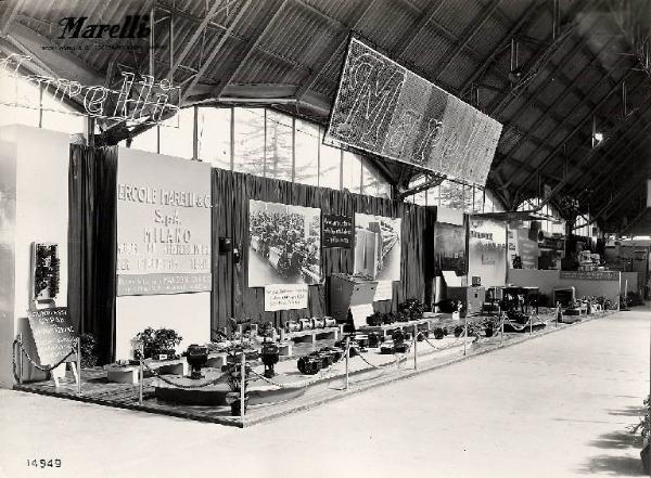 Mostra del cotone e delle fibre artificiali e sintetiche di Busto Arsizio 1957 - Stand della Ercole Marelli