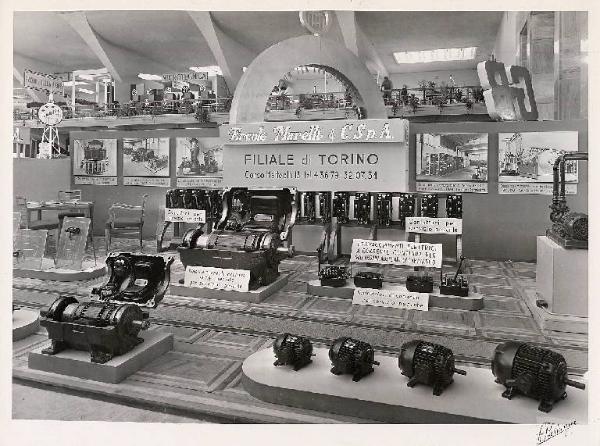 Salone della tecnica di Torino 1952 - Stand della Ercole Marelli