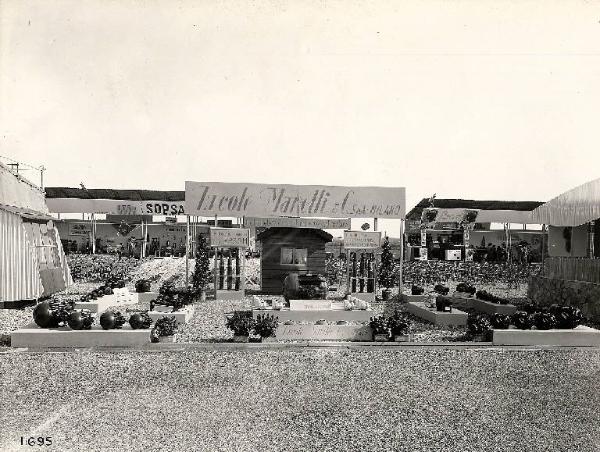 Mostra nazionale del metano di Piacenza 1953 - Stand della Ercole Marelli