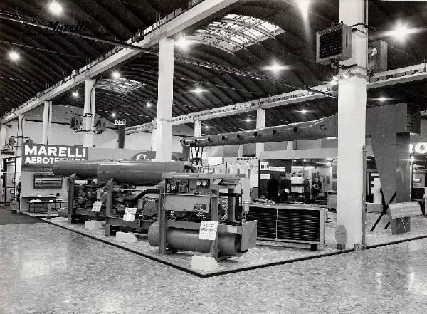 Convegno del condizionamento e riscaldamento alla Fiera di Milano 1965 - Stand della Ercole Marelli