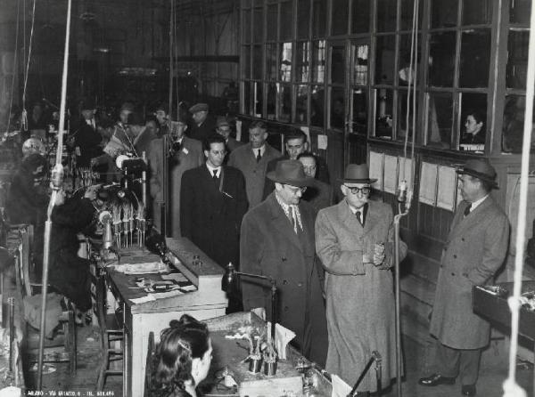 Ercole Marelli (Società) - Visita di una delegazione dell'Organizzazione europea di cooperazione economica (O.E.C.E.)