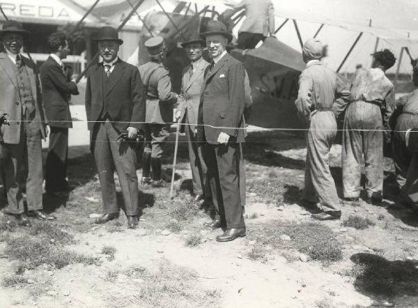 Sesto San Giovanni, Cinisello Balsamo, Bresso - Società italiana Ernesto Breda per costruzioni meccaniche (Sieb) - Sezione aeronautica - Visita di una delegazione giapponese