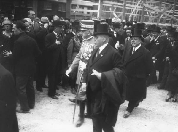 Milano - Fiera campionaria del 1926 - Visita del duca d'Aosta Emanuele Filiberto di Savoia