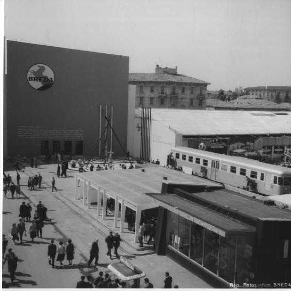 Milano - Fiera campionaria del 1960 - Padiglione della Breda - Esterno - Vista dall'alto