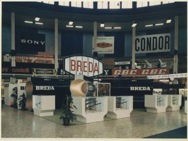 Milano - Fiera campionaria del 1971 - Stand della Breda