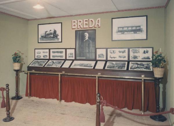 Milano - Fiera campionaria del 1972 - Cinquantenario della Fiera campionaria - Ricostruzione del padiglione della Breda del 1920 - Sala interna
