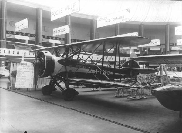 Fiera di Milano - Salone internazionale aeronautico del 1935 - Sezione italiana - Aereo Breda Ba.28