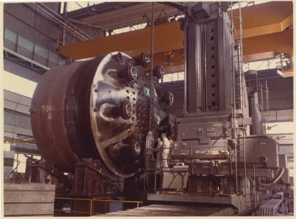 Sesto San Giovanni - Finanziaria Ernesto Breda (Feb) - Breda termomeccanica e locomotive - Reparto nucleare - Componenti per l'industria nucleare in lavorazione