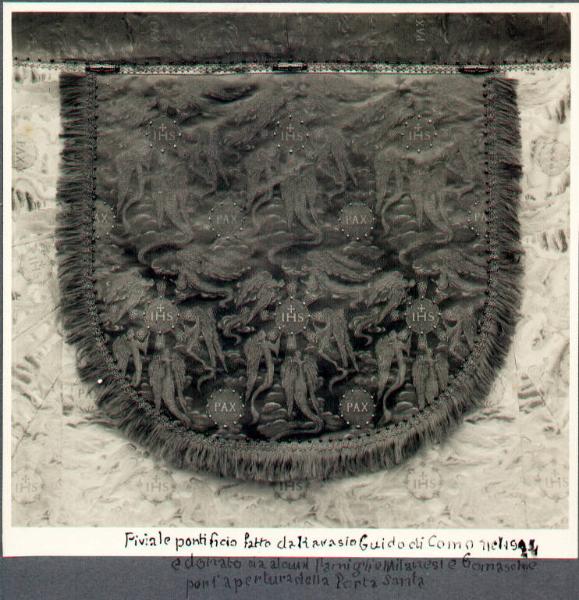Industrie Seriche Nazionali Guido Ravasi S.A. - Clipeo del piviale caudato di Pio XI, indossato per il Giubileo 1925