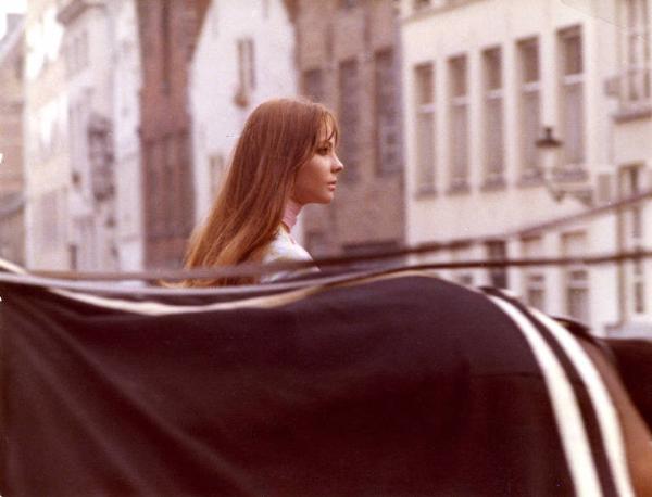 Scena del film "I tulipani di Haarlem" - Regia Franco Brusati - 1970 - Profilo dell'attrice Carole André