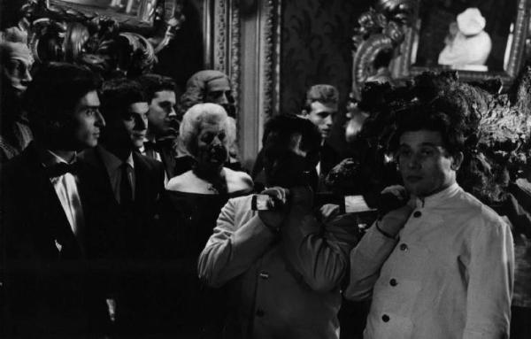 Scena del film "Il disordine" - Regia Franco Brusati - 1962 - Attori non identificati