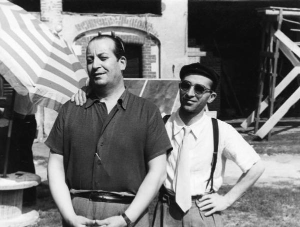 Set del film "Giacomo l'idealista" - Regia Alberto Lattuada - 1943 - Il regista Alberto Lattuada con un attore non identificato