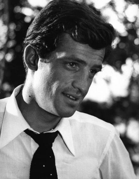 Scena del film "Lettere di una novizia" - Regia Alberto Lattuada - 1960 - Primo piano dell'attore Jean-Paul Belmondo