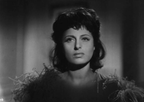 Scena del film "Il bandito" - Regia Alberto Lattuada - 1946 - L'attrice Anna Magnani