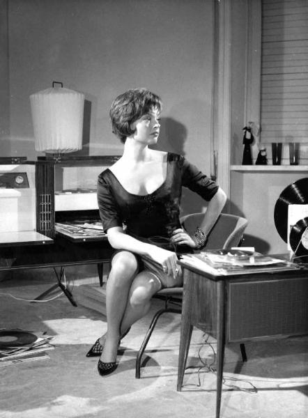 Scena del film "Anima nera" - Regia Roberto Rossellini - 1962 - L'attrice Nadja Tiller