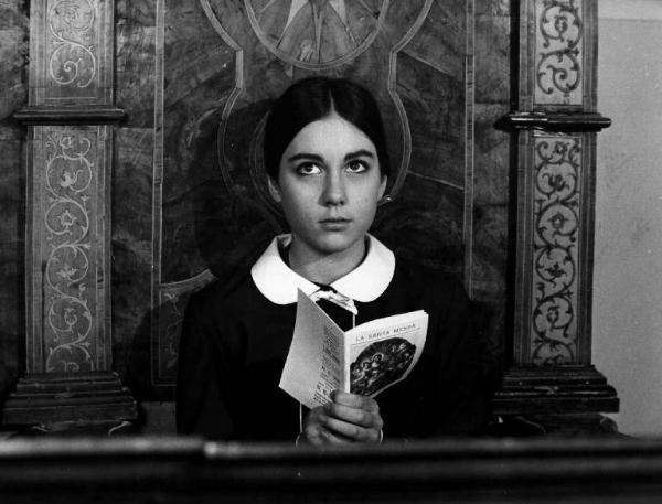 Scena del film "Assicurasi vergine" - Regia Giorgio Bianchi - 1967 - L'attrice Romina Power