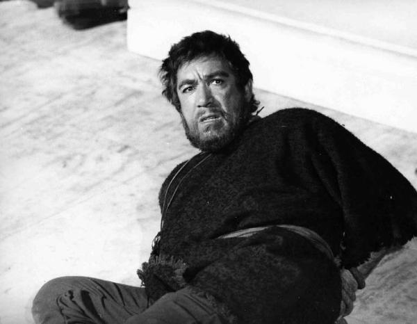 Scena del film "Barabba" - Regia Richard Fleischer - 1962 - L'attore Anthony Quinn