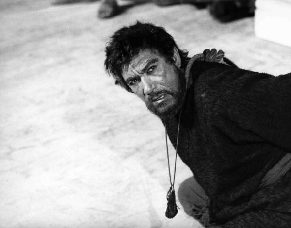 Scena del film "Barabba" - Regia Richard Fleischer - 1962 - L'attore Anthony Quinn