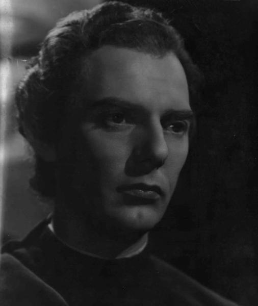 Scena del film "La Congiura dei Pazzi" - Regia Ladislao Vajda - 1940 - L'attore Edoardo Toniolo in un primo piano