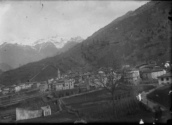 Piazza Brembana. Veduta panoramica