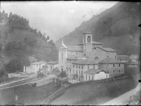 Olmo al Brembo. Antica chiesa parrocchiale di Sant'Antonio abate