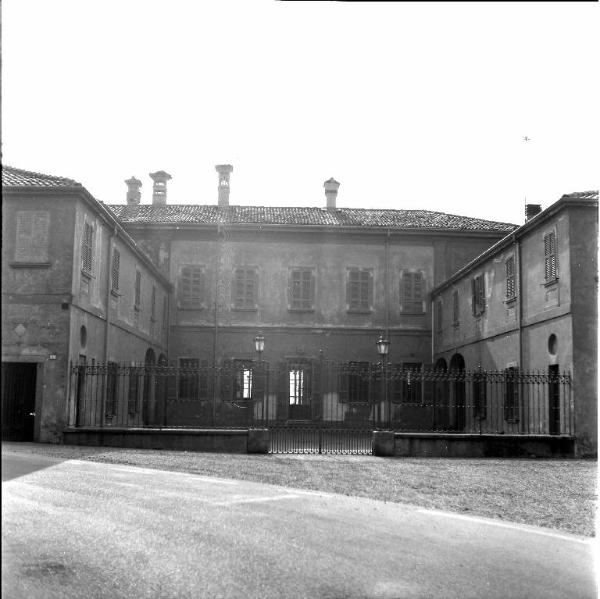 Villa Cigalini / Fronte verso la strada