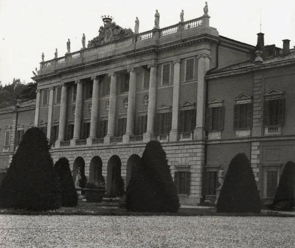 Villa Olmo / Fronte principale