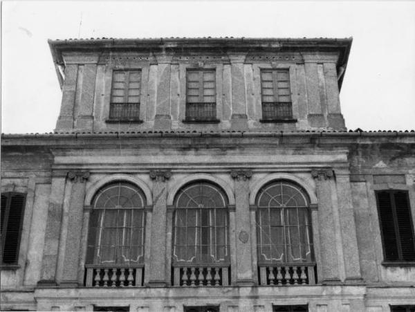 Villa Perego / Particolare della facciata