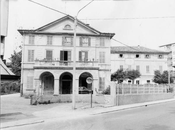 Villa Longhi / Fronte principale