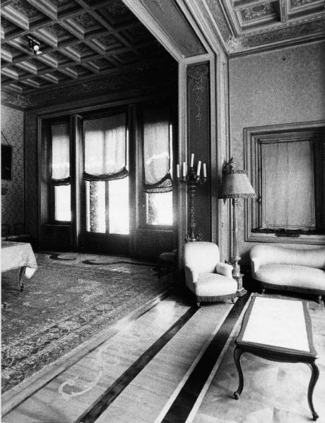 Villa Casana / Decorazioni e arredi di una sala